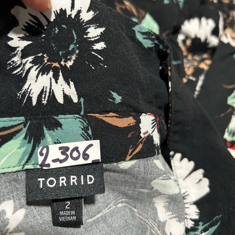 Torrid Black Floral Midi Dress - Picture 12 of 12